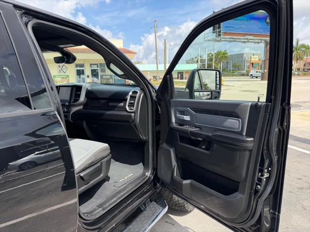2023 Ram 2500 Big Horn Crew Cab 4x4 6'4" Box