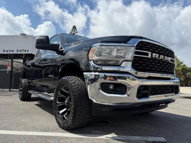 2023 Ram 2500 Big Horn Crew Cab 4x4 6'4" Box
