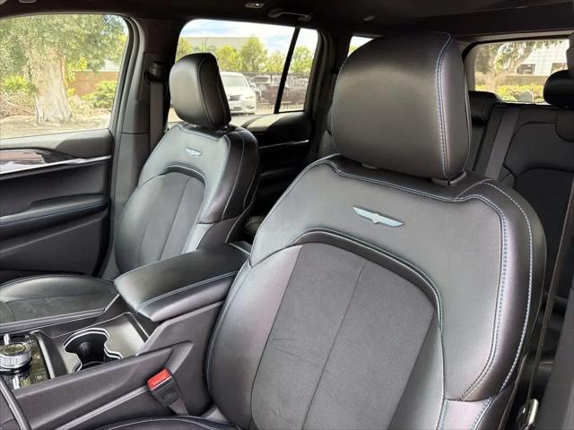 2025 Jeep Grand Cherokee Trailhawk