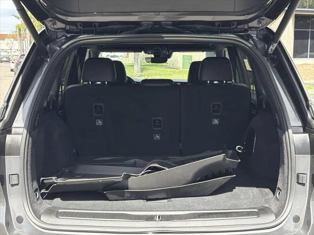 2025 Jeep Grand Cherokee Trailhawk