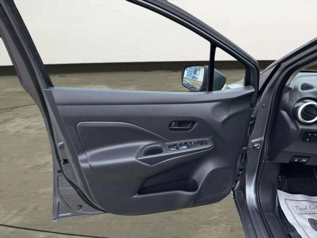2021 Nissan Versa S Xtronic CVT