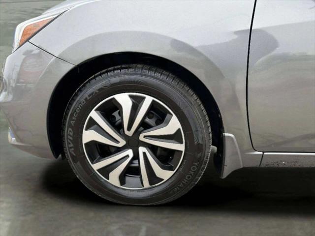 2021 Nissan Versa S Xtronic CVT
