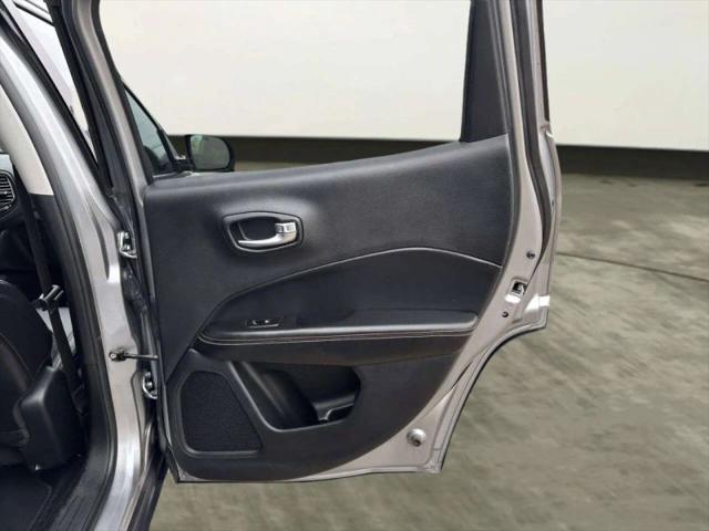 2019 Jeep Compass Latitude FWD