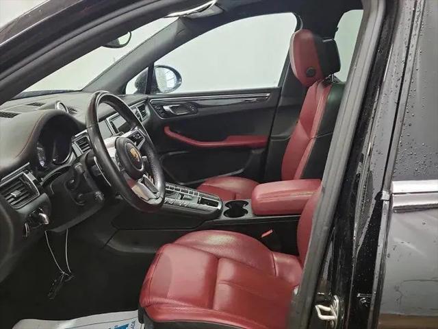 2017 Porsche Macan S