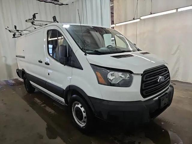 2019 Ford Transit w/60/40 Side Door w/RWB