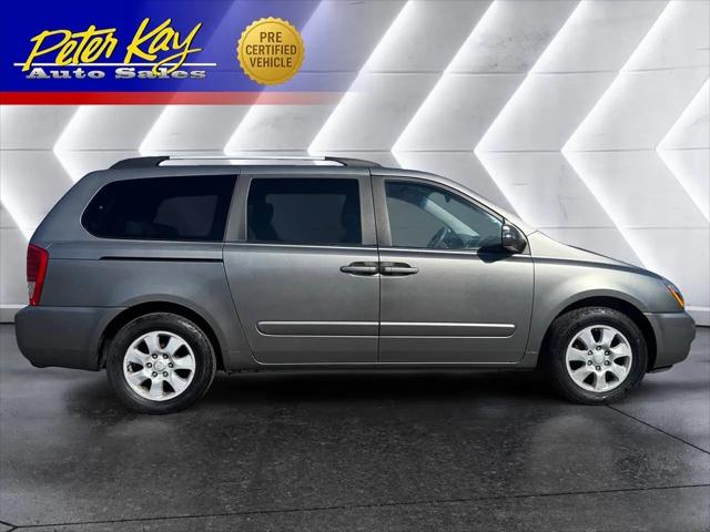 2011 Kia Sedona LX