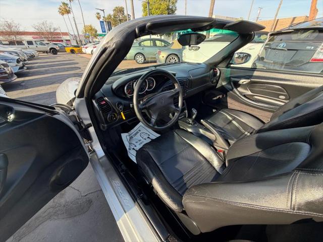 2000 Porsche Boxster Base