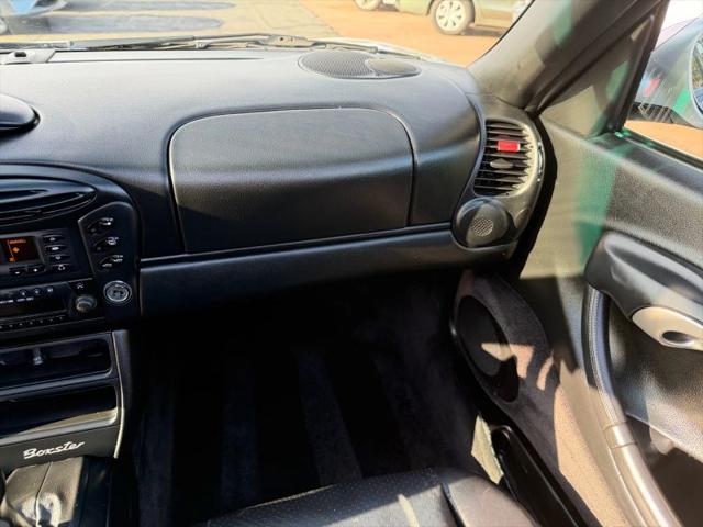 2000 Porsche Boxster Base