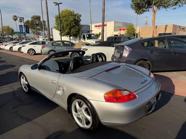 2000 Porsche Boxster Base