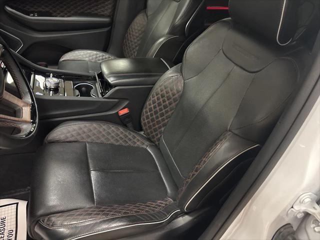 2023 Jeep Grand Cherokee L Summit 4x4