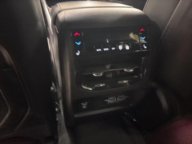 2023 Jeep Grand Cherokee L Summit 4x4
