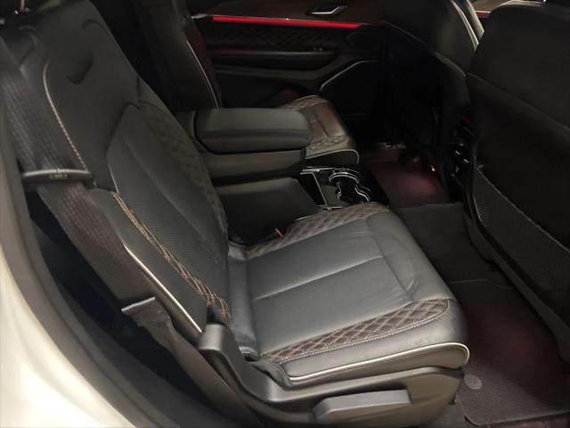 2023 Jeep Grand Cherokee L Summit 4x4