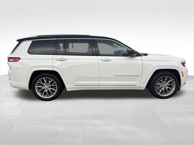 2023 Jeep Grand Cherokee L Summit 4x4