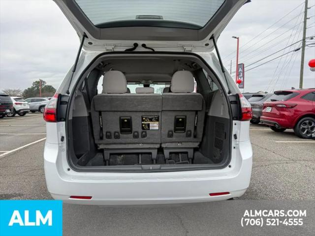 2020 Toyota Sienna L