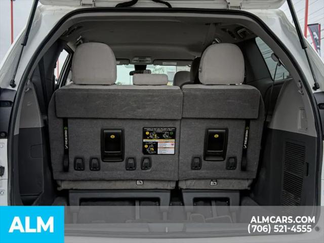 2020 Toyota Sienna L