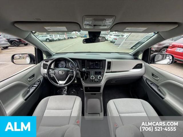 2020 Toyota Sienna L