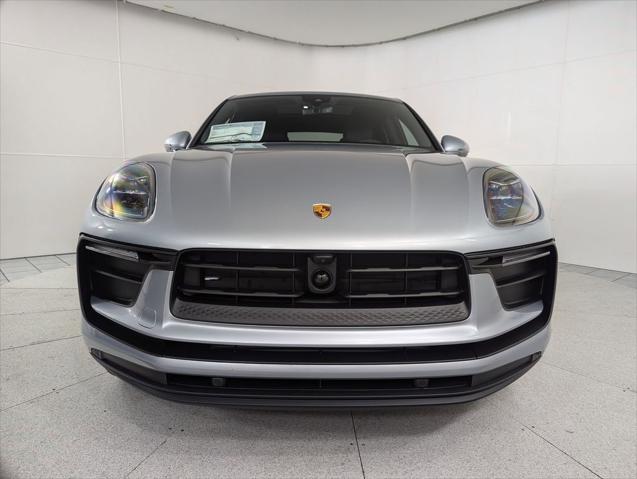 2026 Porsche Macan Unknown