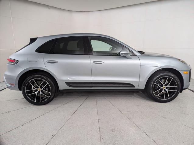 2026 Porsche Macan Unknown