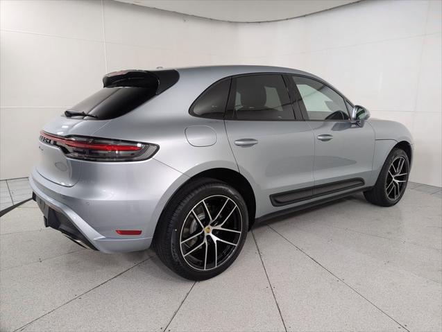 2026 Porsche Macan Unknown