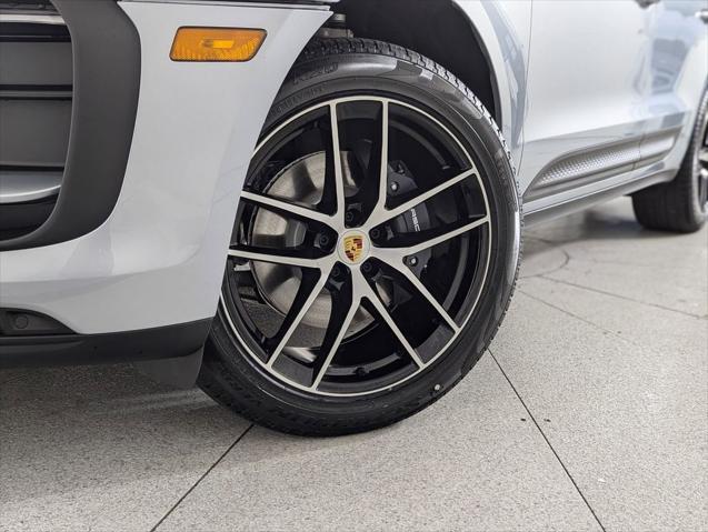 2026 Porsche Macan Unknown