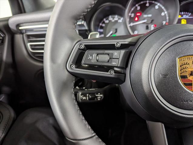 2026 Porsche Macan Unknown