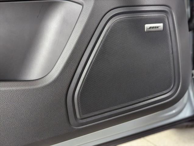 2026 Porsche Macan Unknown
