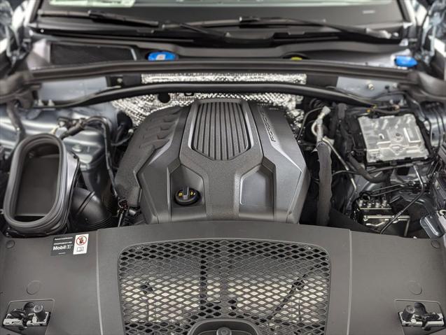 2026 Porsche Macan Unknown