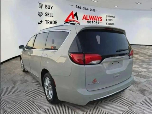2020 Chrysler Pacifica Touring L Plus