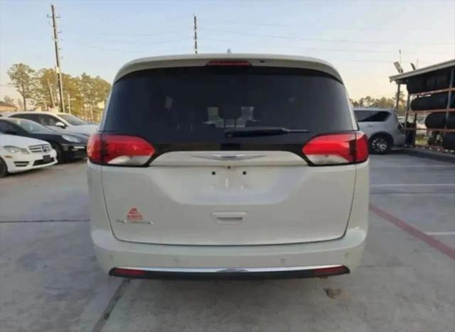 2020 Chrysler Pacifica Touring L Plus