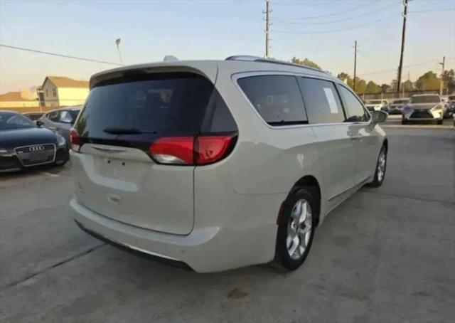 2020 Chrysler Pacifica Touring L Plus