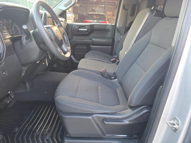 2020 Chevrolet Silverado 1500 2WD Crew Cab Short Bed Custom