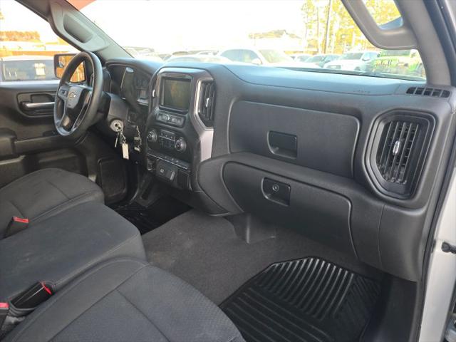 2020 Chevrolet Silverado 1500 2WD Crew Cab Short Bed Custom