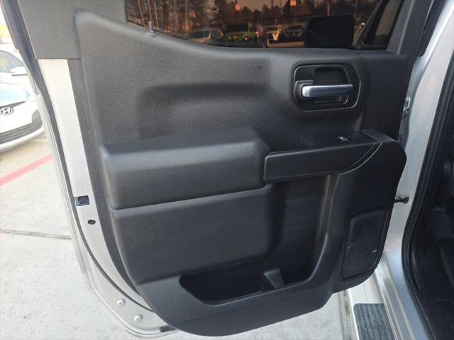 2020 Chevrolet Silverado 1500 2WD Crew Cab Short Bed Custom