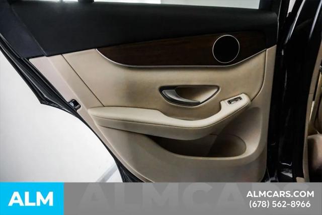 2022 Mercedes-Benz GLC SUV