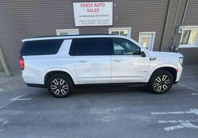 2023 GMC Yukon XL 4WD AT4