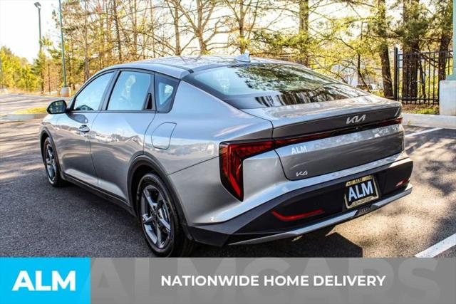 2025 Kia K4 LXS
