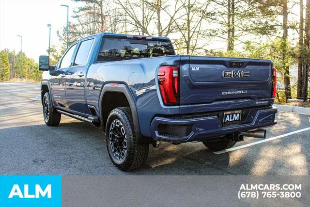 2025 GMC Sierra 2500HD Crew Cab, Standard Bed, Denali Ultimate, 4WD