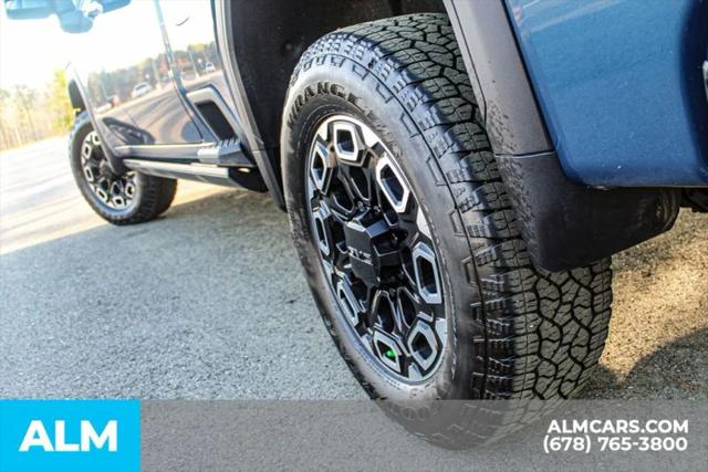 2025 GMC Sierra 2500HD Crew Cab, Standard Bed, Denali Ultimate, 4WD