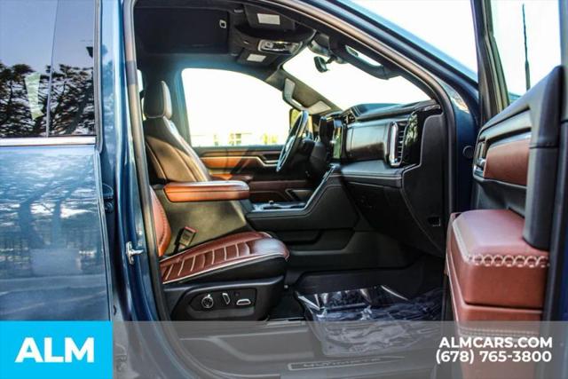 2025 GMC Sierra 2500HD Crew Cab, Standard Bed, Denali Ultimate, 4WD