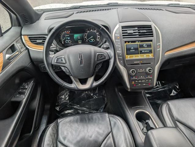 2016 Lincoln MKC Select