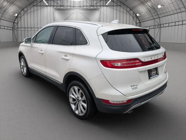 2016 Lincoln MKC Select