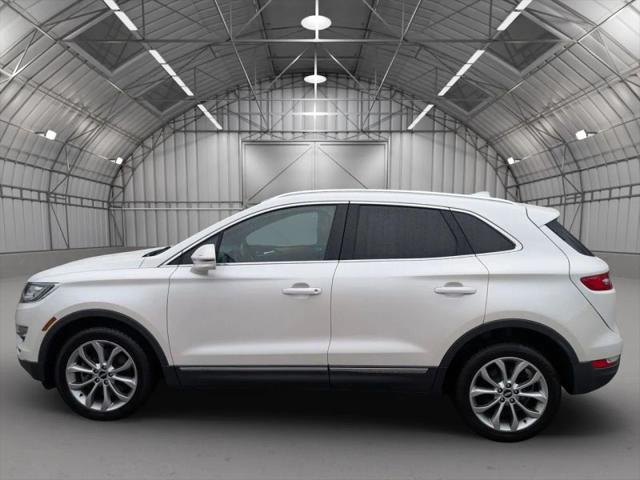2016 Lincoln MKC Select
