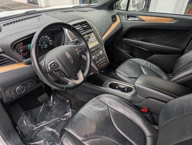 2016 Lincoln MKC Select