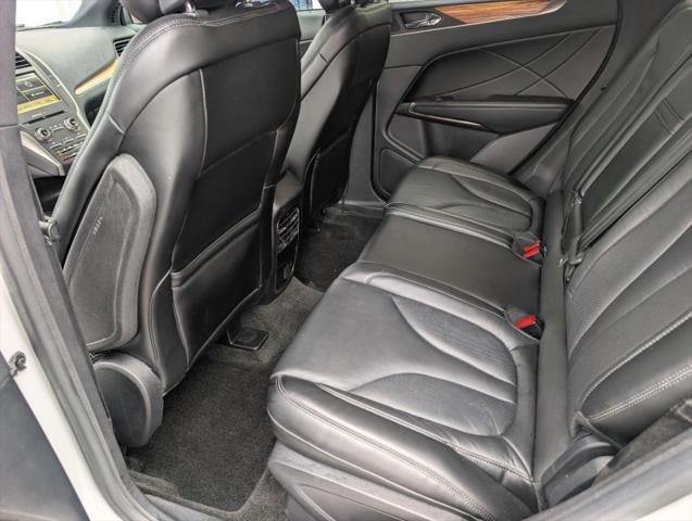 2016 Lincoln MKC Select