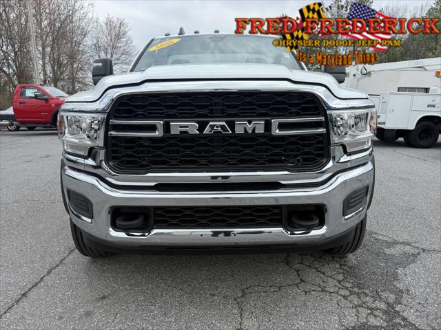 2024 RAM 4500 Chassis Tradesman/SLT