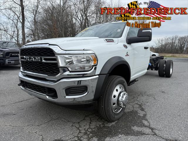 2024 RAM 4500 Chassis Tradesman/SLT