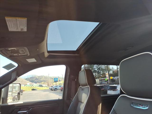 2026 GMC Sierra 2500HD Crew Cab, Standard Bed, AT4X, 4WD