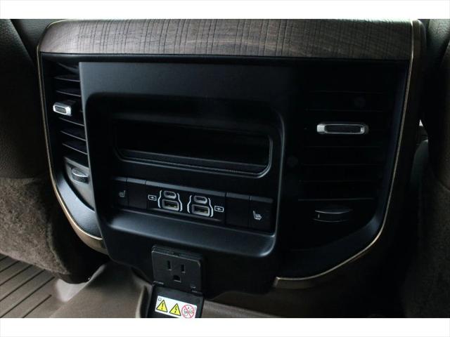 2024 Ram 3500 Limited Longhorn Crew Cab 4x4 8' Box