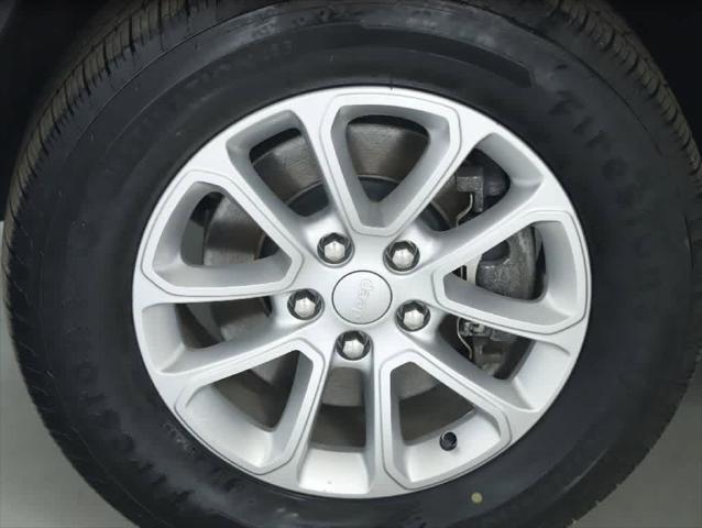 2021 Jeep Grand Cherokee Laredo X 4x4