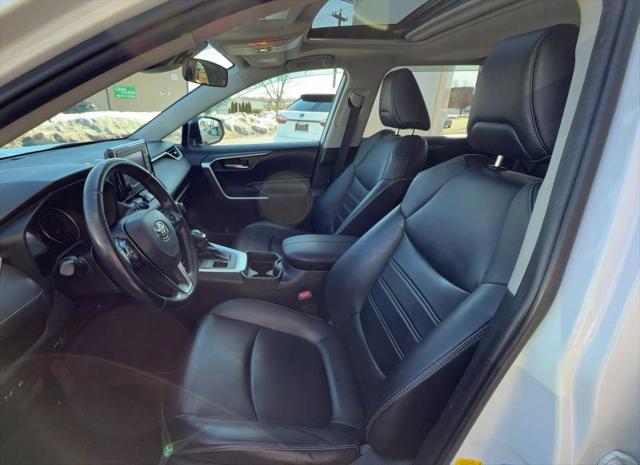 2019 Toyota RAV4 XLE Premium